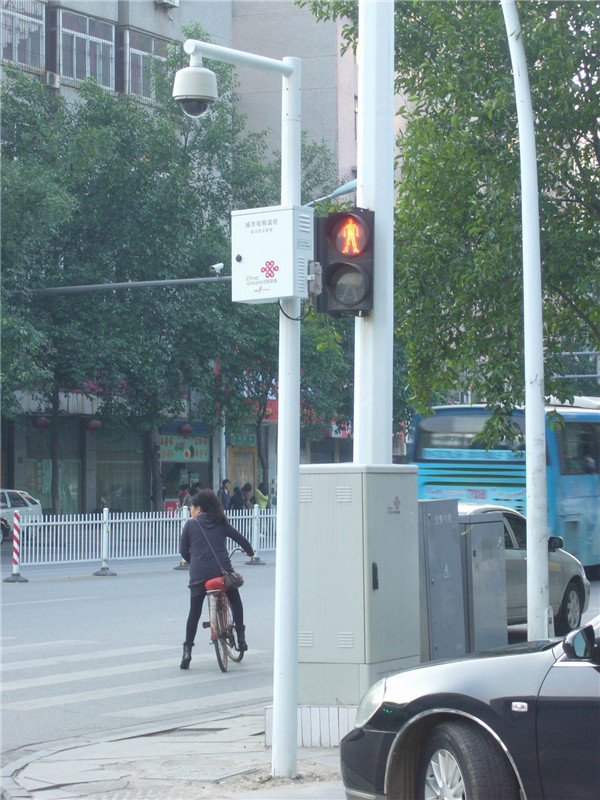 武汉平安城市设计的监控立杆效果图